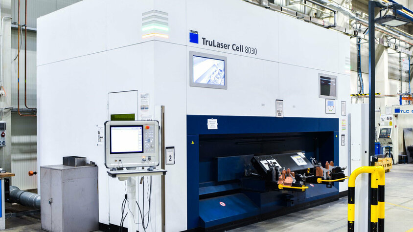 weba Werkzeugbau - Laserschneidanlage mit hervorragender 3D-Schneidperformance Laserschneidanlage TruLaser Cell 8030 des Herstellers Trumpf bei weba Olomouc